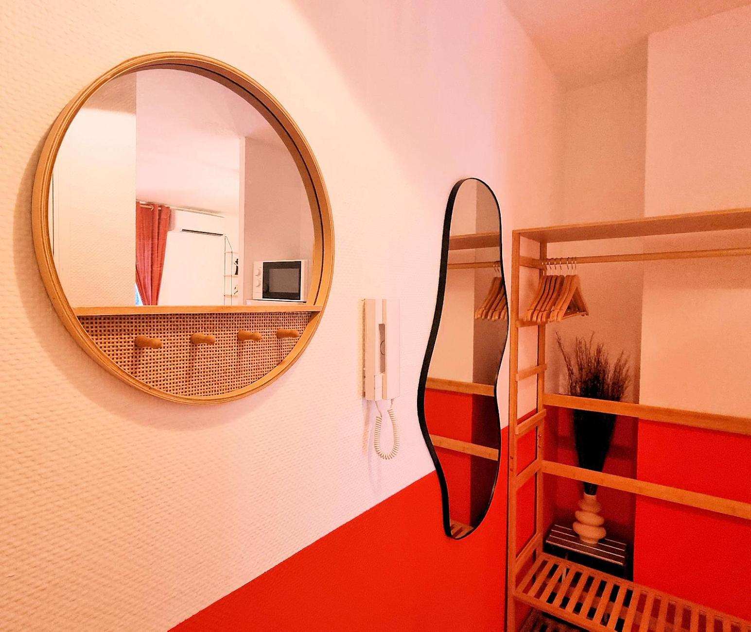 Cosy, Wi-Fi, Jardin & Parking, Jasmins Studio En Cote-D'Azur Vallauris Eksteriør bilde