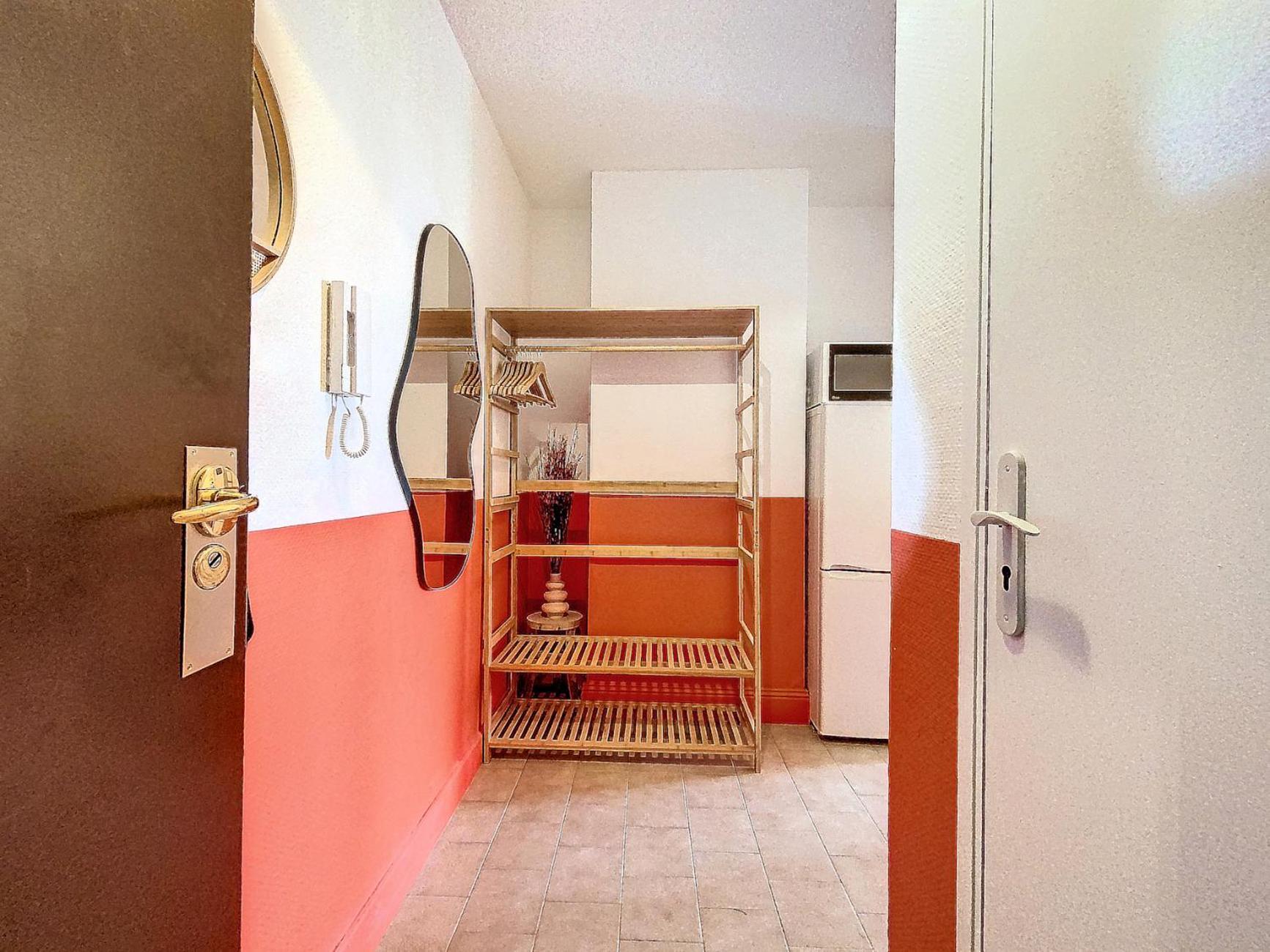 Cosy, Wi-Fi, Jardin & Parking, Jasmins Studio En Cote-D'Azur Vallauris Eksteriør bilde